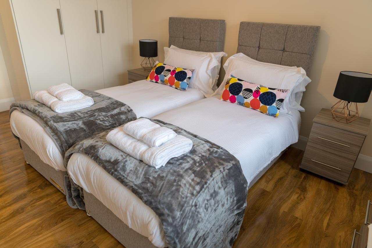 London Heathrow Serviced Apartments Ashford (Surrey) Exterior foto